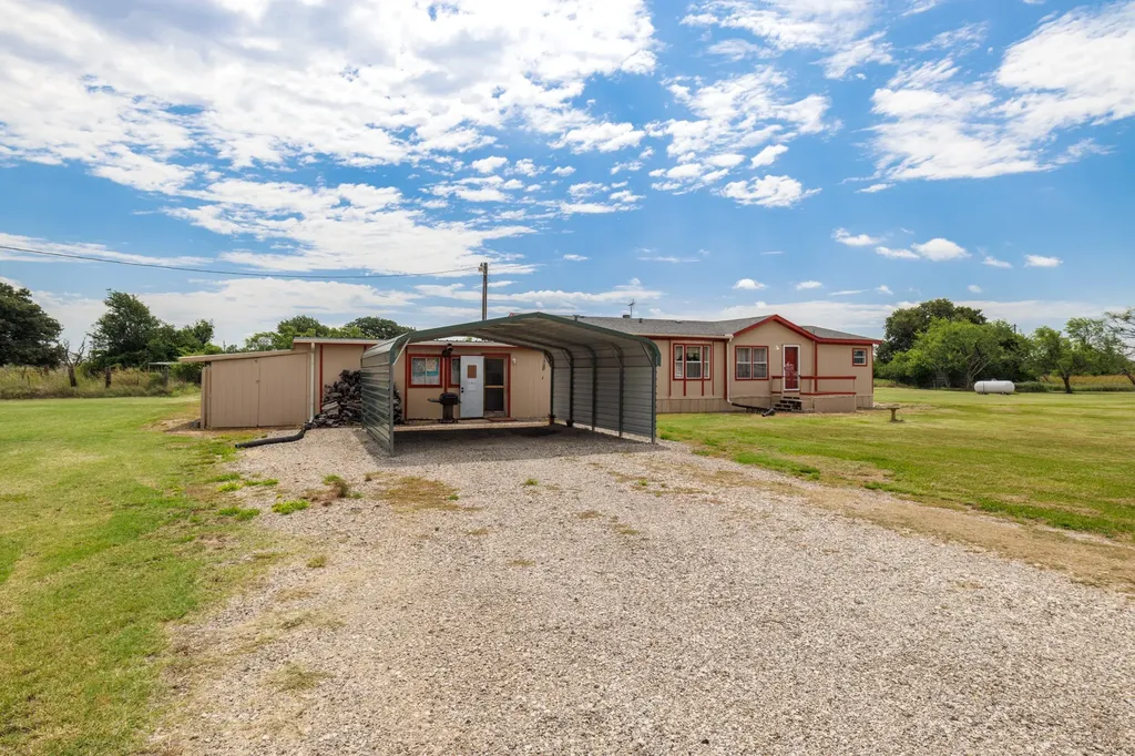 8470 County Road 254 Clyde TX 79510