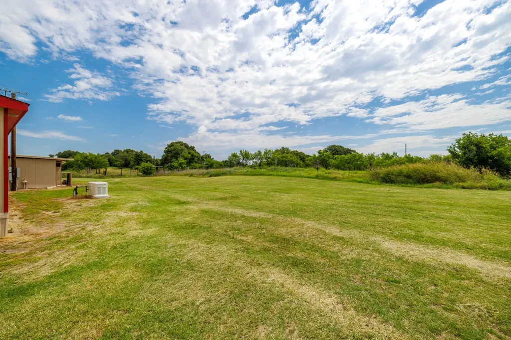 8470 County Road 254 Clyde TX 79510