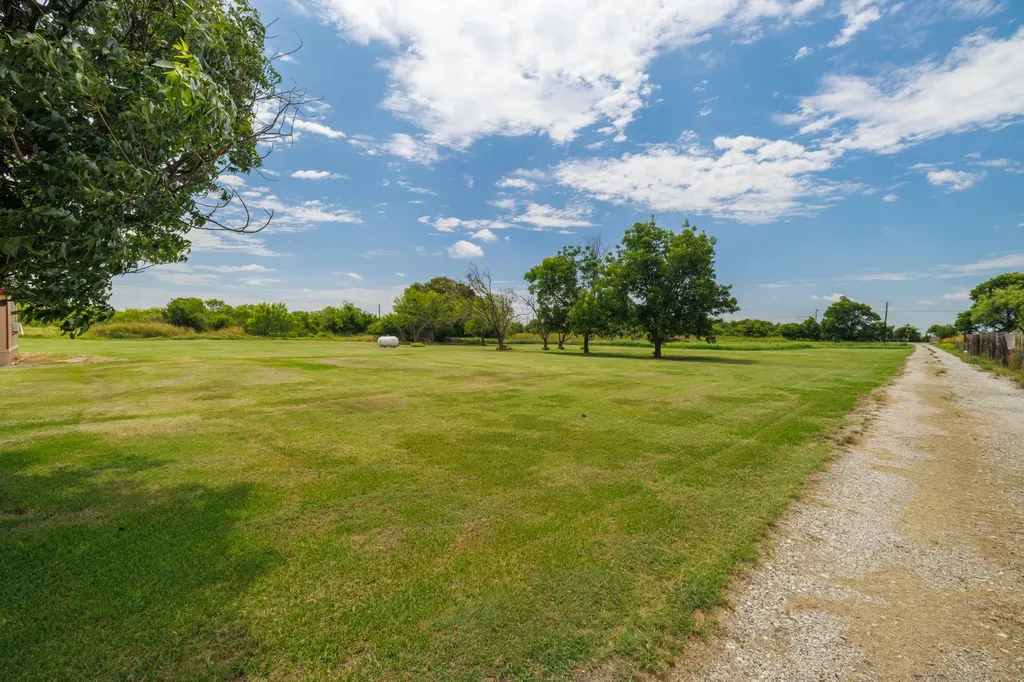 8470 County Road 254 Clyde TX 79510