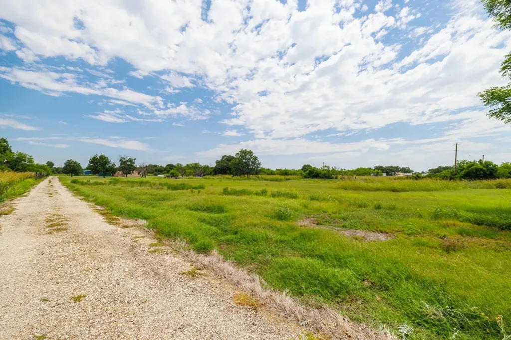 8470 County Road 254 Clyde TX 79510