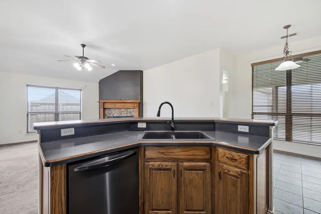9101 Autumn Falls Drive Fort Worth TX 76118