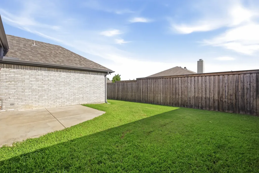 9101 Autumn Falls Drive Fort Worth TX 76118