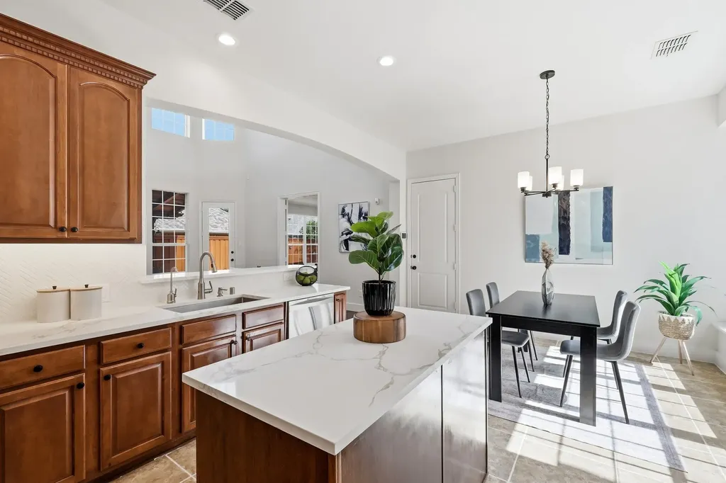 961 Panther Lane Allen TX 75013