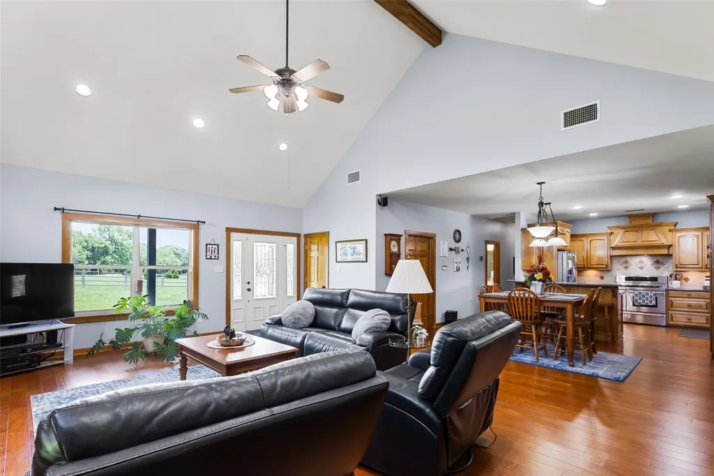 5884 Fm 1650 Gilmer TX 75645