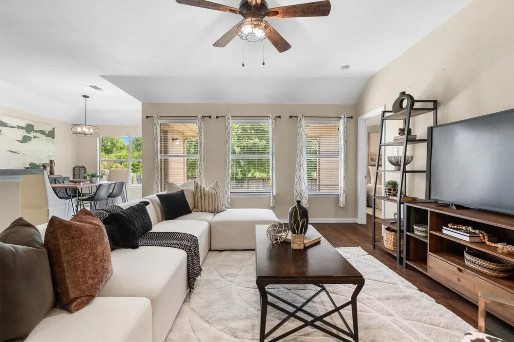 815 Horizon Ridge Circle Little Elm TX 75068