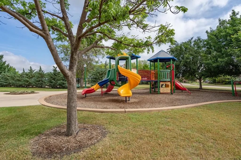 815 Horizon Ridge Circle Little Elm TX 75068