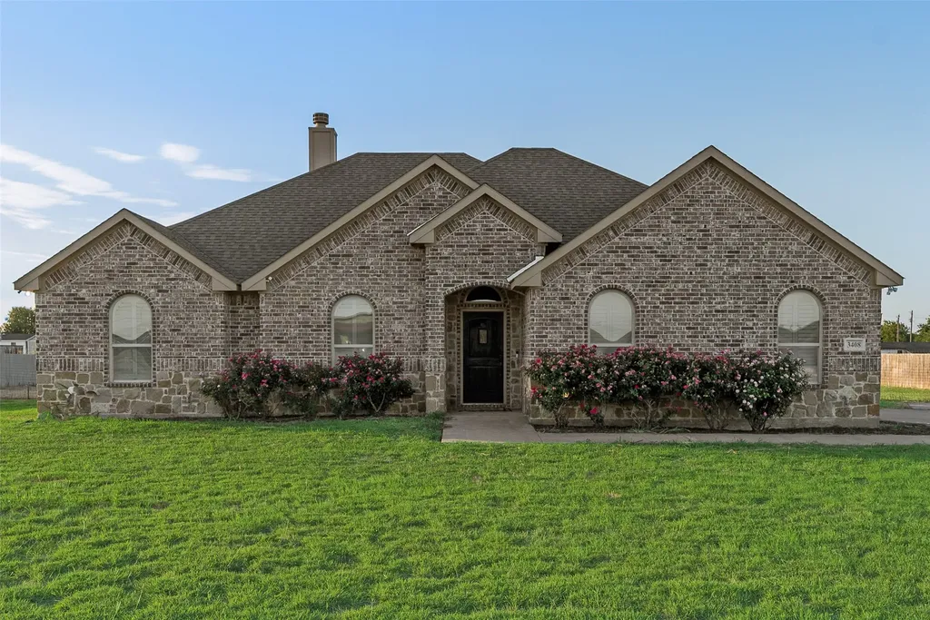 3408 Chinaberry Lane Joshua TX 76058