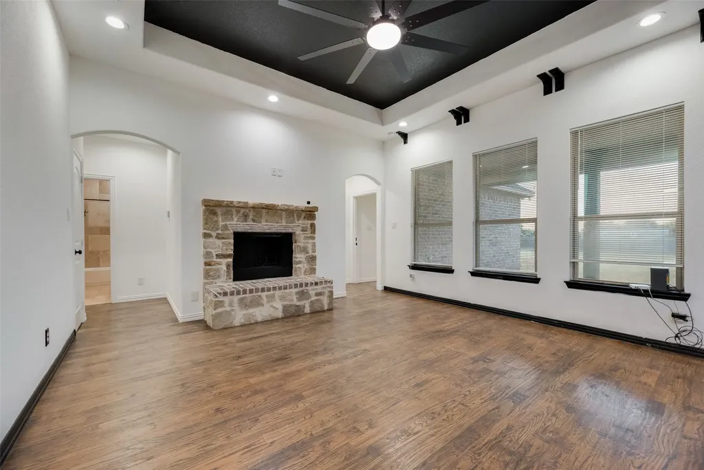3408 Chinaberry Lane Joshua TX 76058