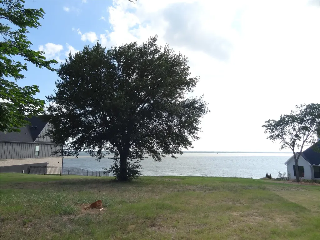 1548 Shoreline Drive Mabank TX 75143