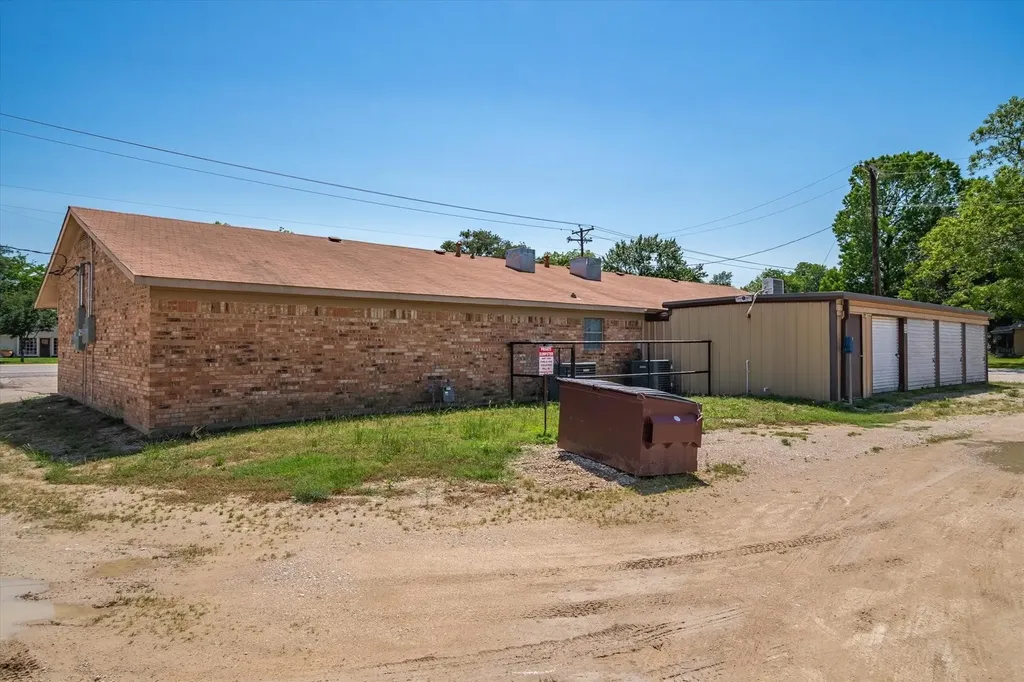 701 Pine Edgewood TX 75117
