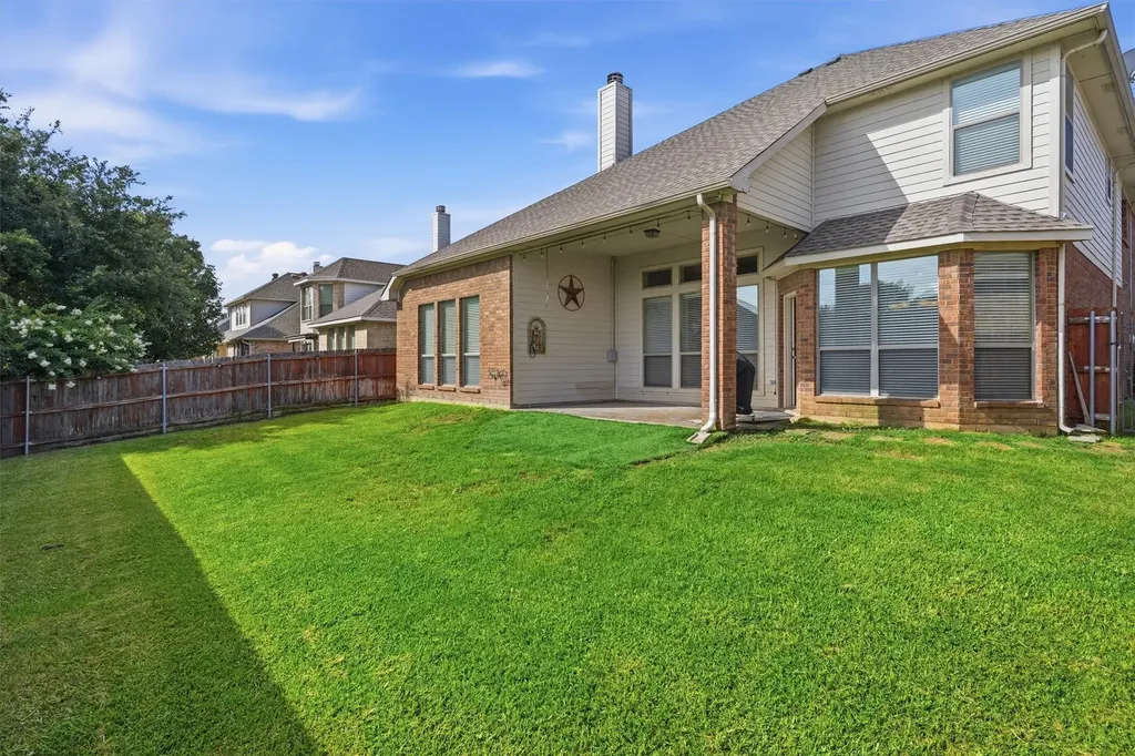 328 Tioga Street Burleson TX 76028