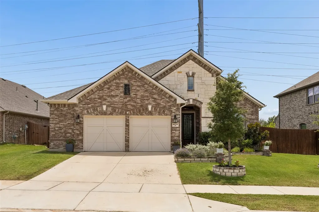 14713 Spitfire Trail Fort Worth TX 76262