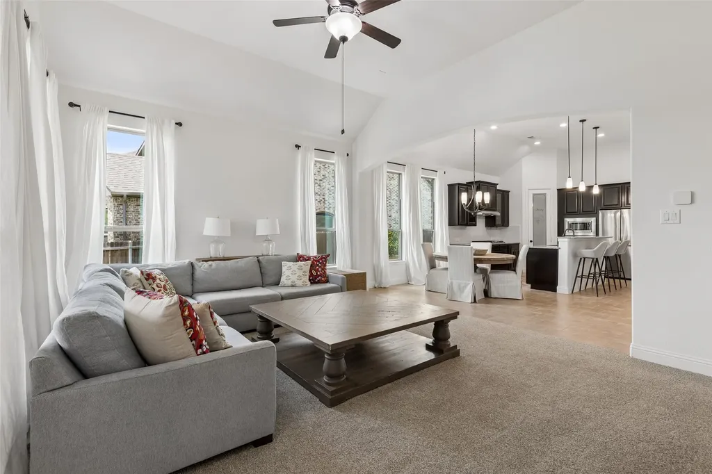 14713 Spitfire Trail Fort Worth TX 76262