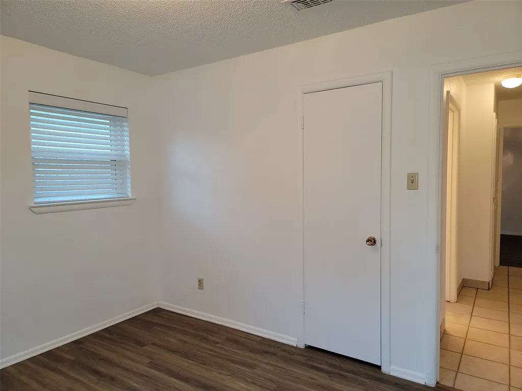 1000 Springdale Road Bedford TX 76021