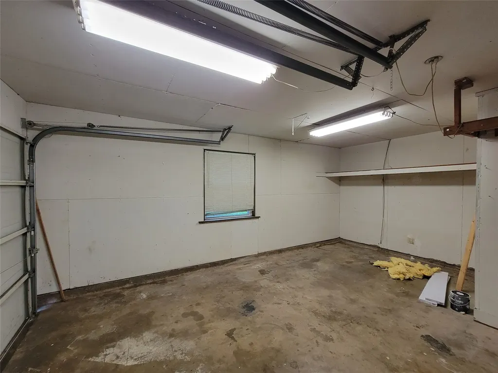 1000 Springdale Road Bedford TX 76021