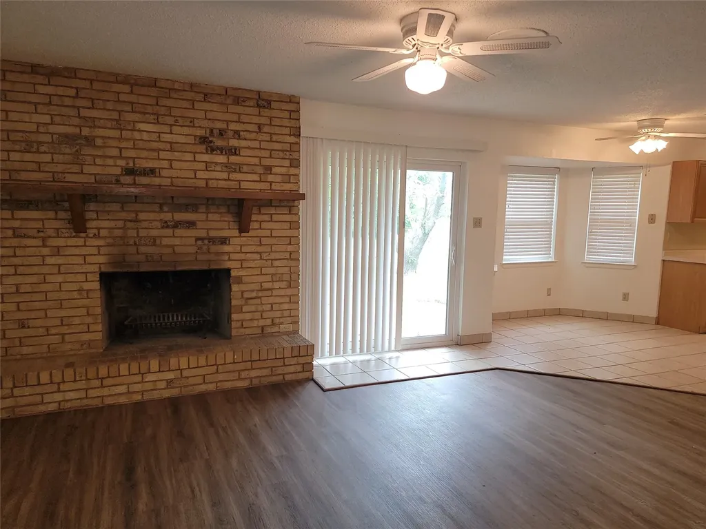 1000 Springdale Road Bedford TX 76021