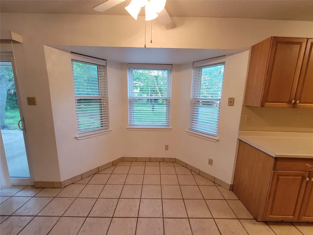 1000 Springdale Road Bedford TX 76021