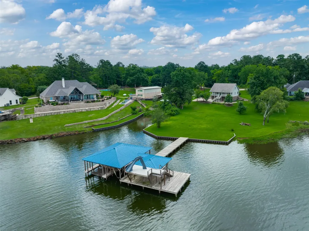 170 County Road 3515 Bullard TX 75757