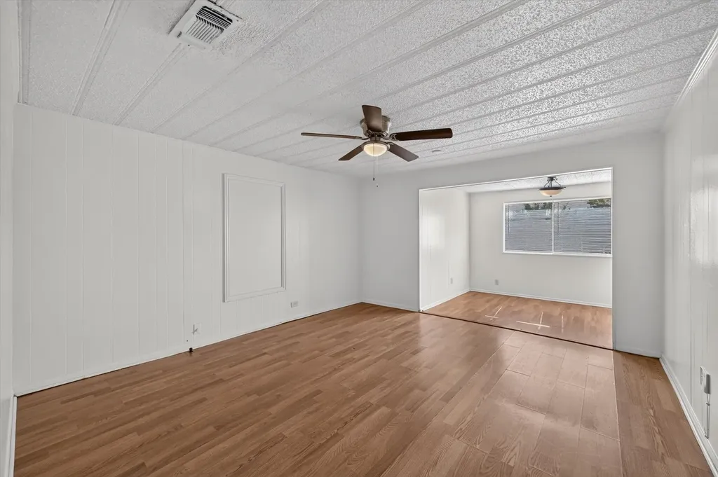 620 W Main Street Crowley TX 76036