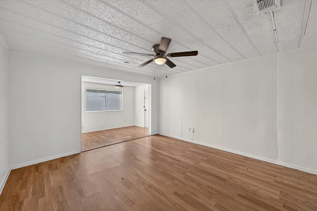 620 W Main Street Crowley TX 76036