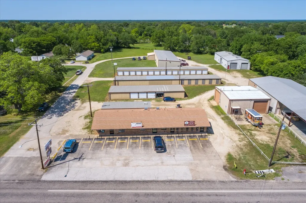 701 Pine Edgewood TX 75117