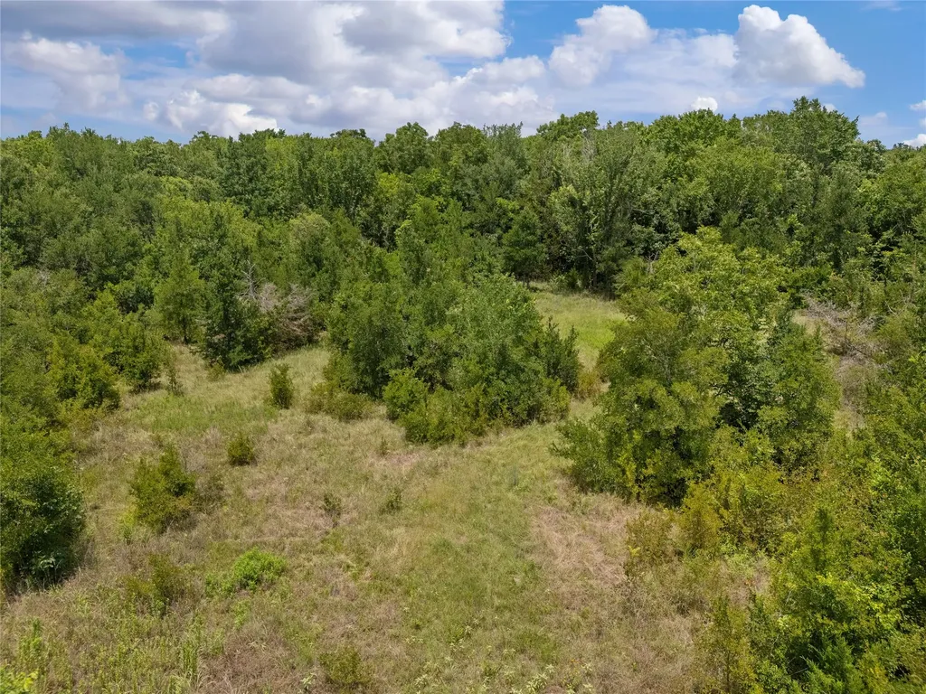 Tbd Fm 2027 Lott TX 76656