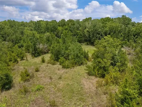 Tbd Fm 2027 Lott TX 76656