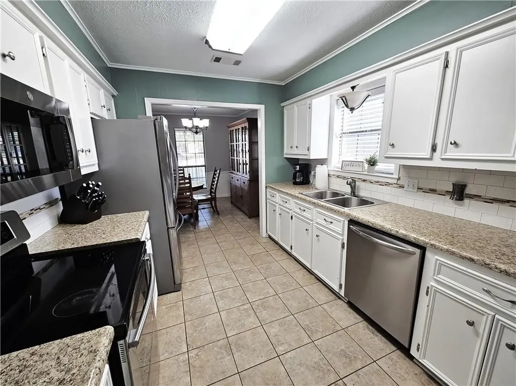 804 Crestline Drive Mexia TX 76667