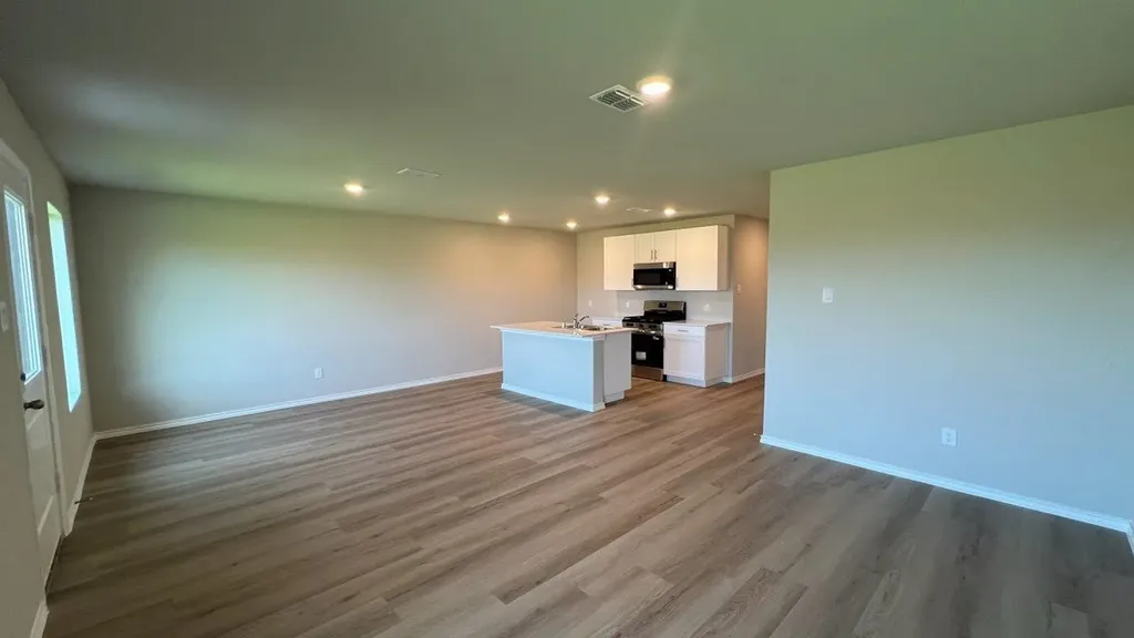 717 Wildrye Lane Denton TX 76259