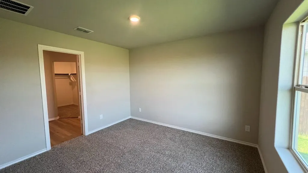 717 Wildrye Lane Denton TX 76259