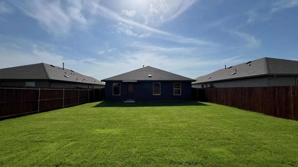 717 Wildrye Lane Denton TX 76259