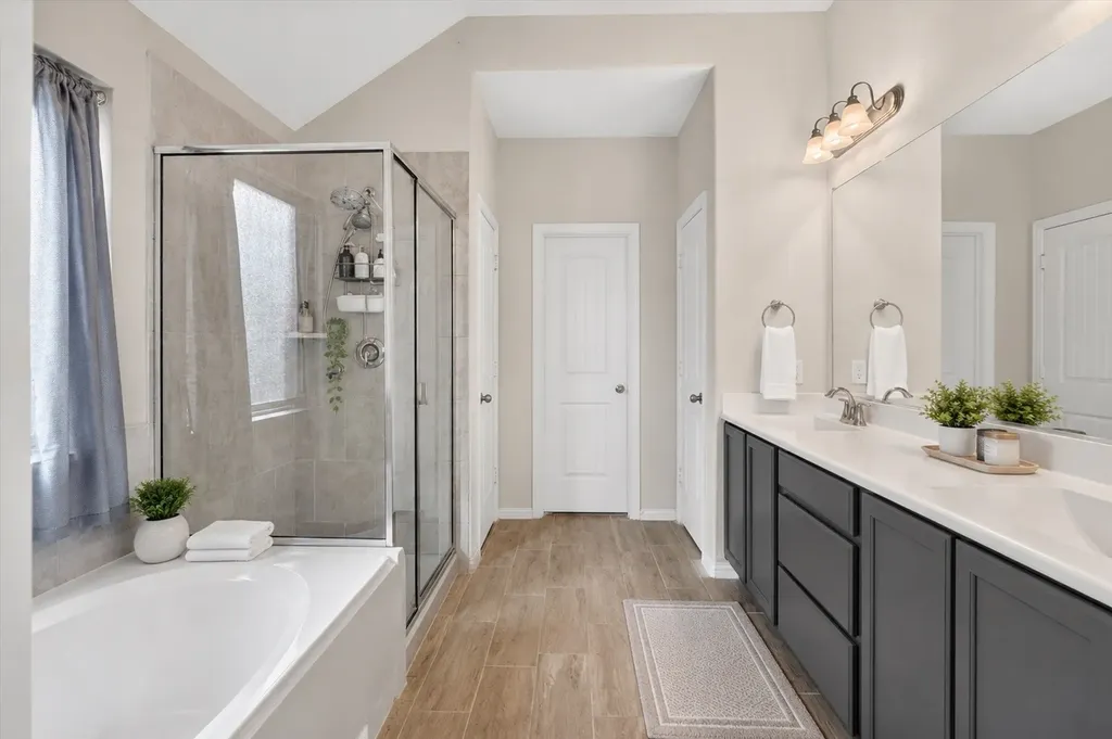14817 Gilley Lane Fort Worth TX 76052