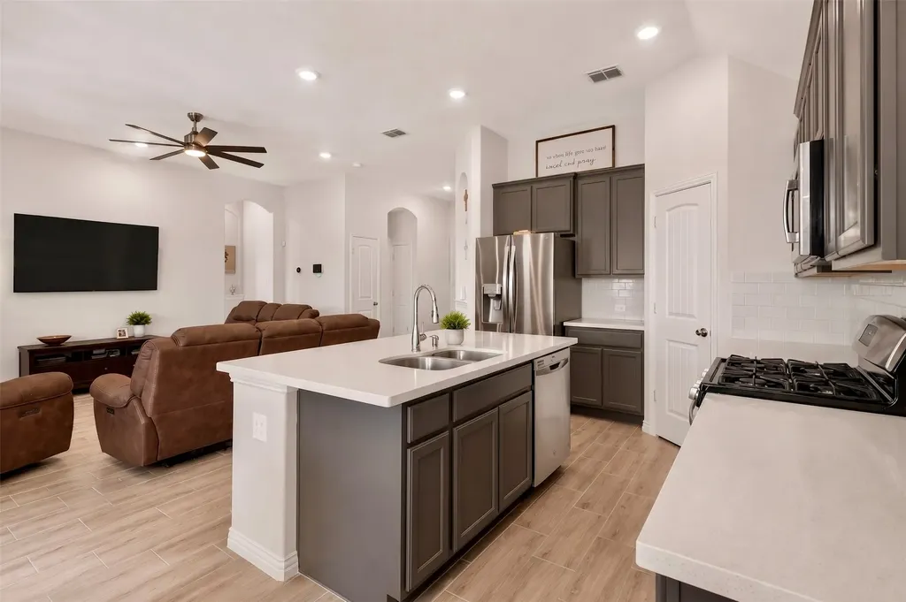 14817 Gilley Lane Fort Worth TX 76052