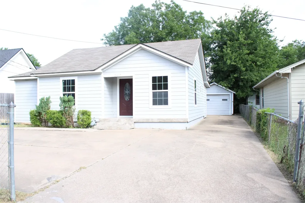 2817 Cleveland Avenue Waco TX 76711