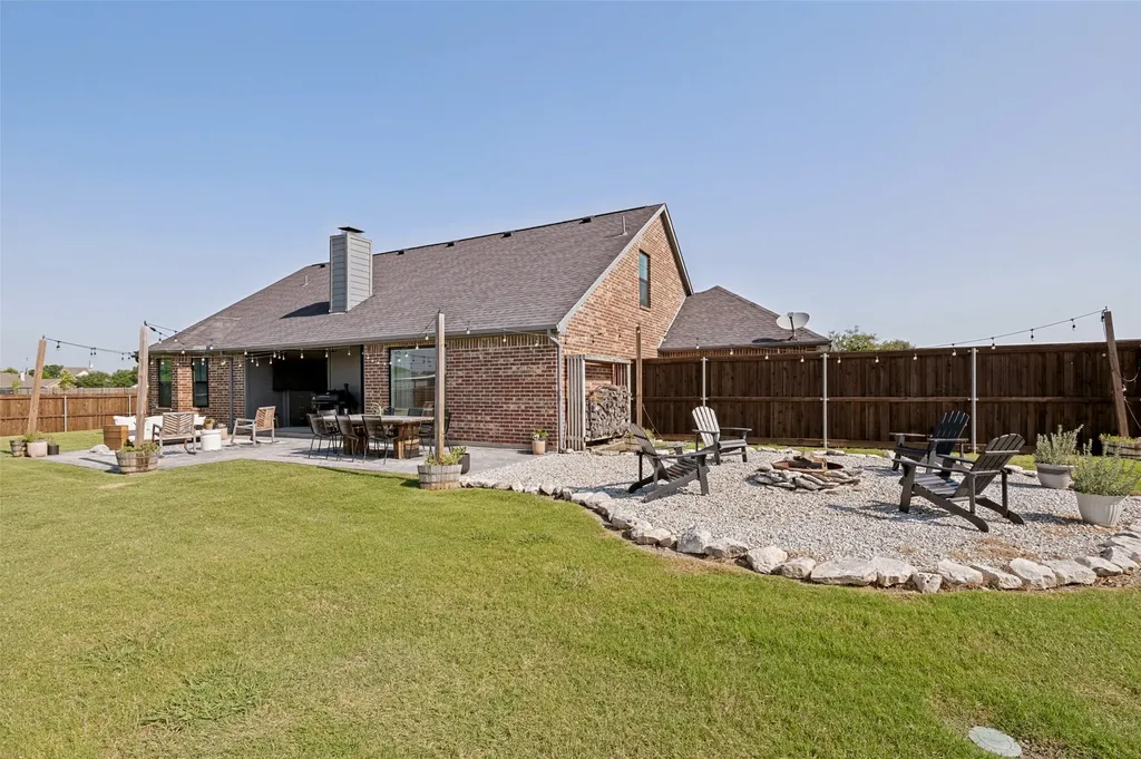 5610 Niagara Court Midlothian TX 76065
