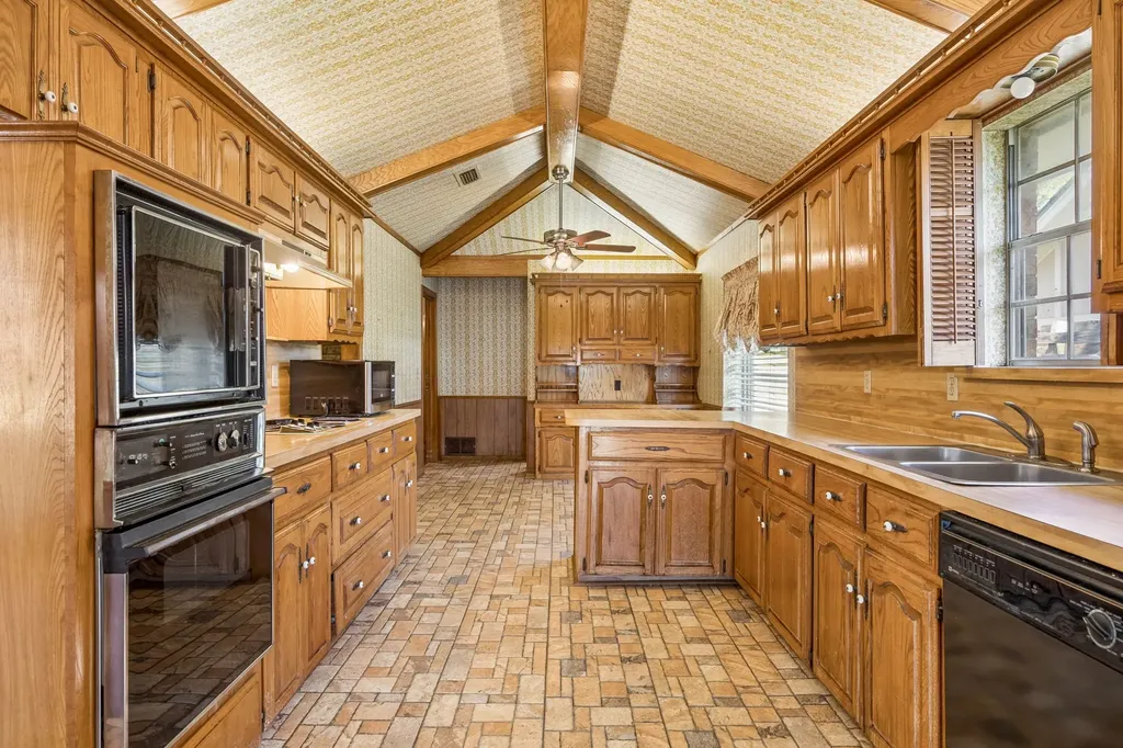 505 Fireside Drive Richardson TX 75081