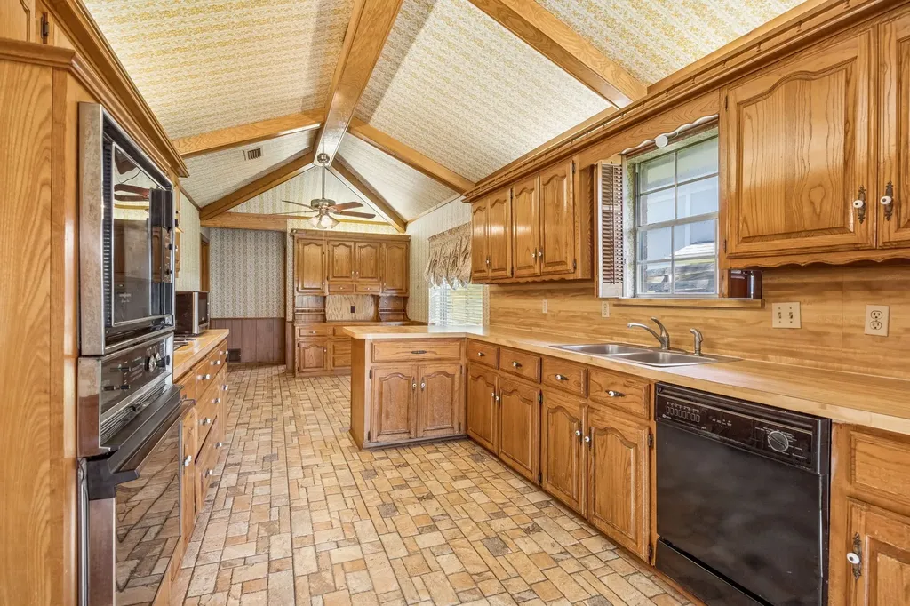 505 Fireside Drive Richardson TX 75081