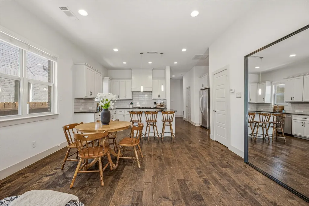 210 Wimberly Street Fort Worth TX 76107