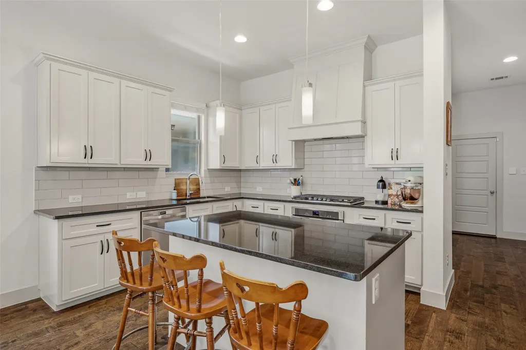 210 Wimberly Street Fort Worth TX 76107