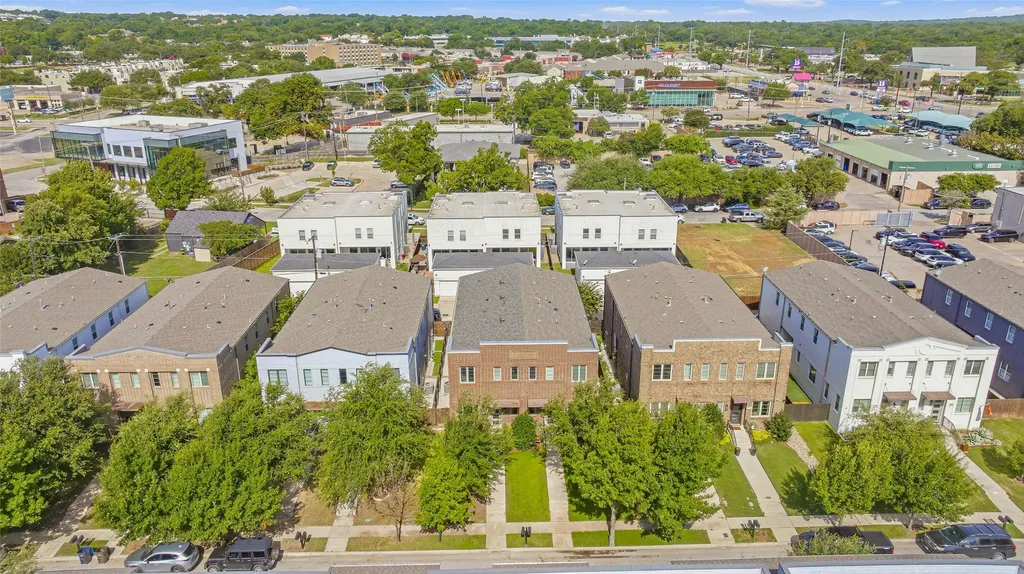 210 Wimberly Street Fort Worth TX 76107