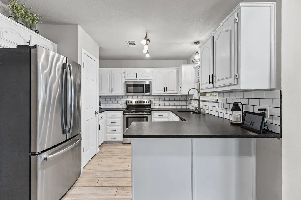 121 Curtis Lane Quinlan TX 75474