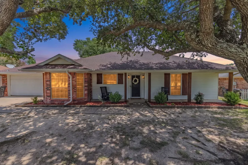 121 Curtis Lane Quinlan TX 75474