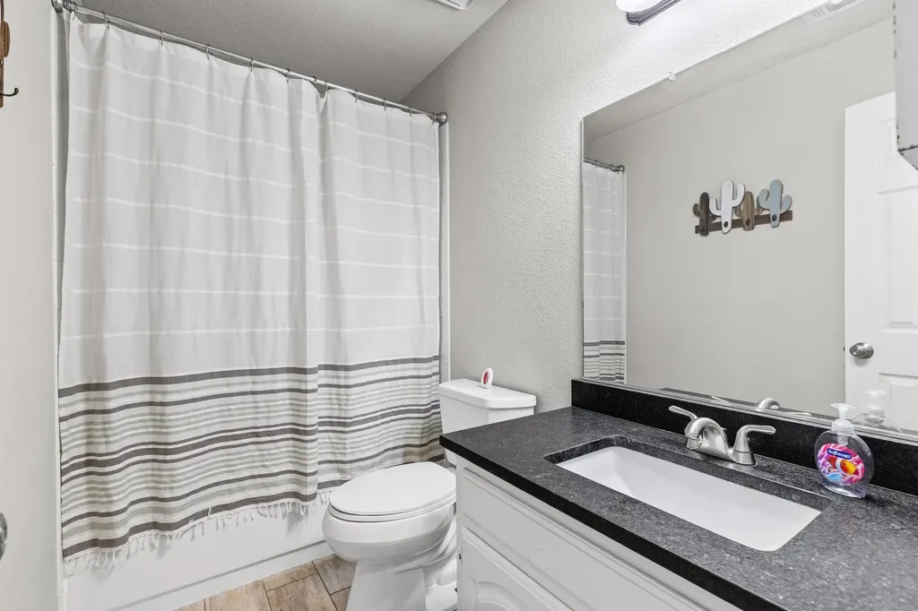 121 Curtis Lane Quinlan TX 75474