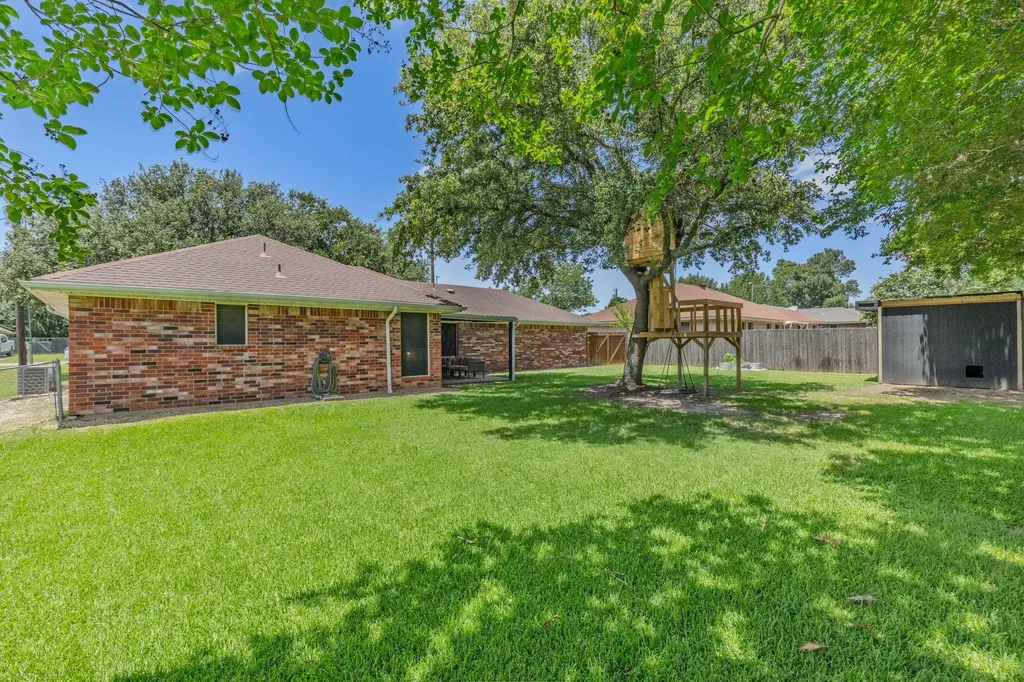 121 Curtis Lane Quinlan TX 75474