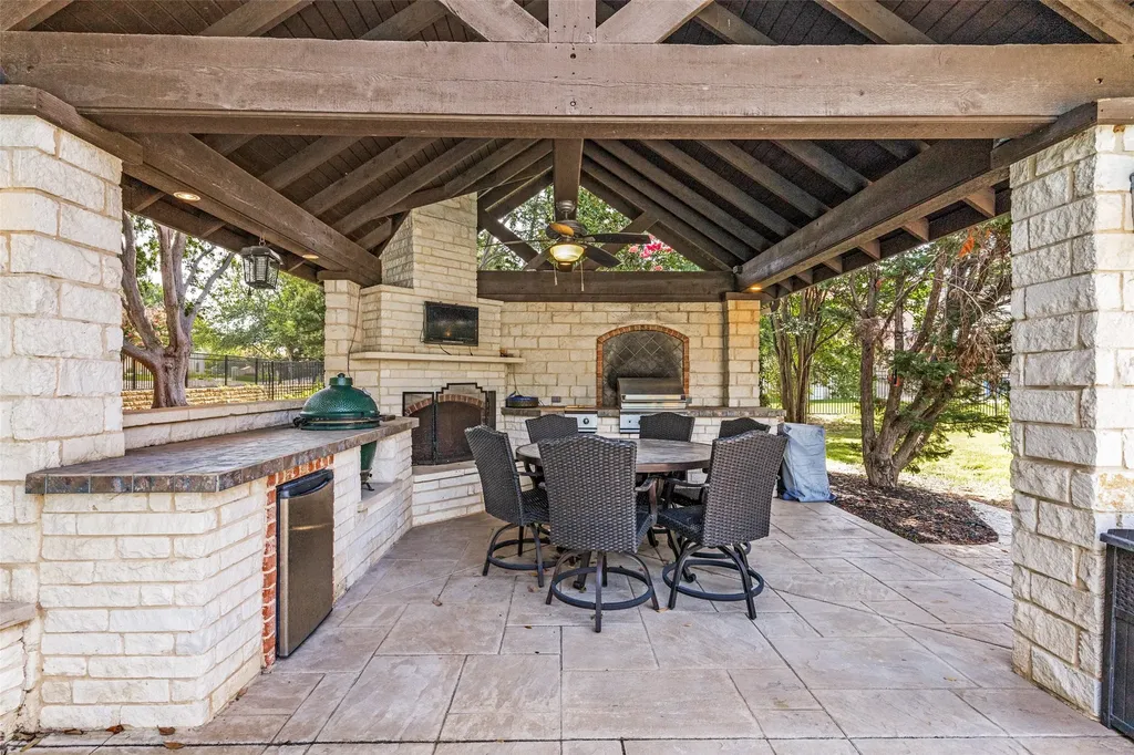 1612 Fair Oaks Drive Westlake TX 76262