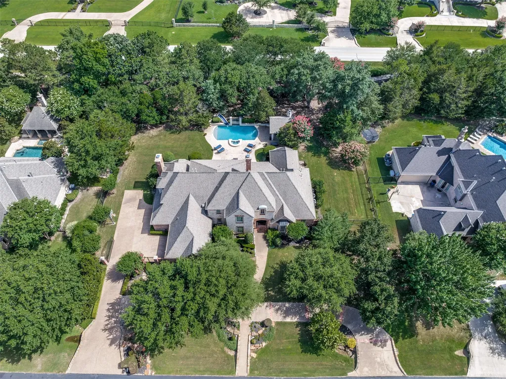 1612 Fair Oaks Drive Westlake TX 76262