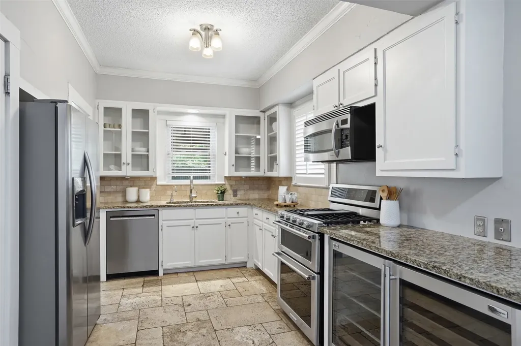 5606 Mercedes Avenue Dallas TX 75206