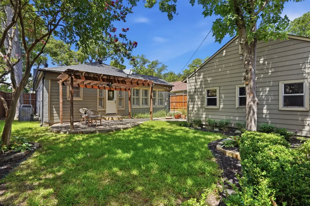5606 Mercedes Avenue Dallas TX 75206