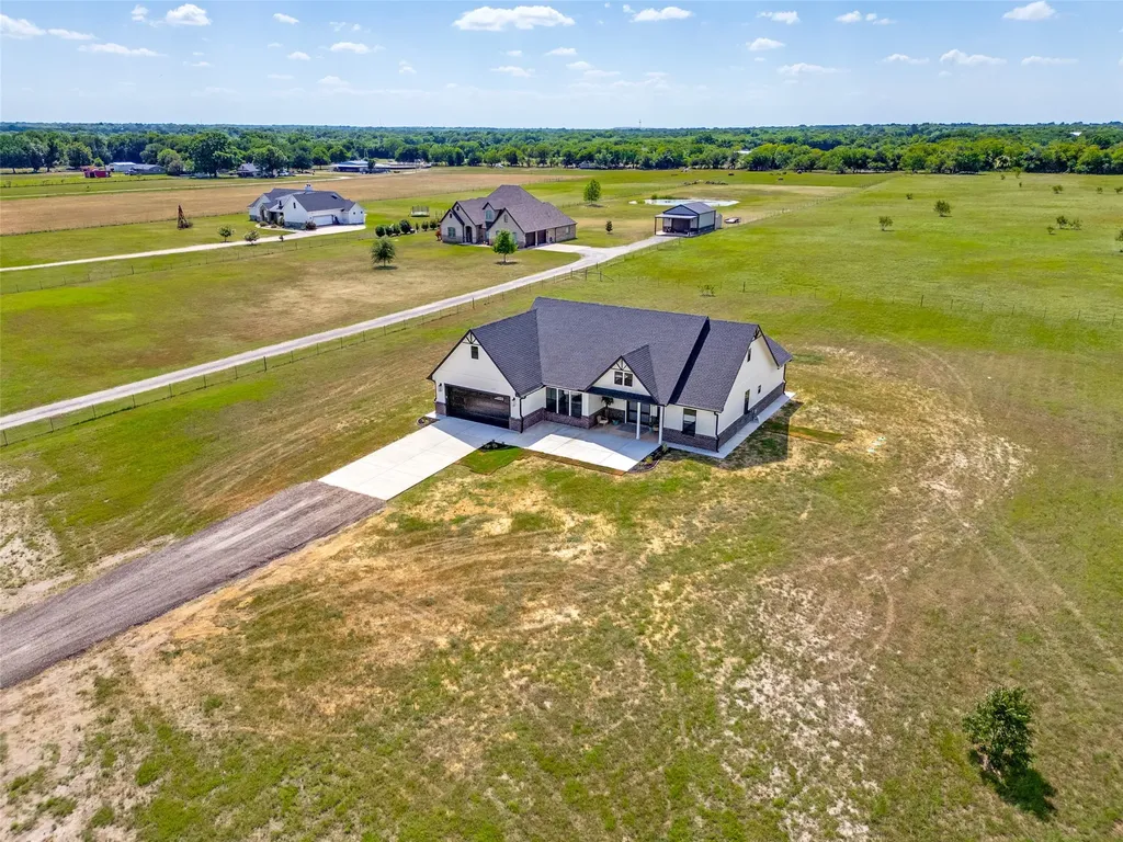 3150 Crisp Road Ennis TX 75119
