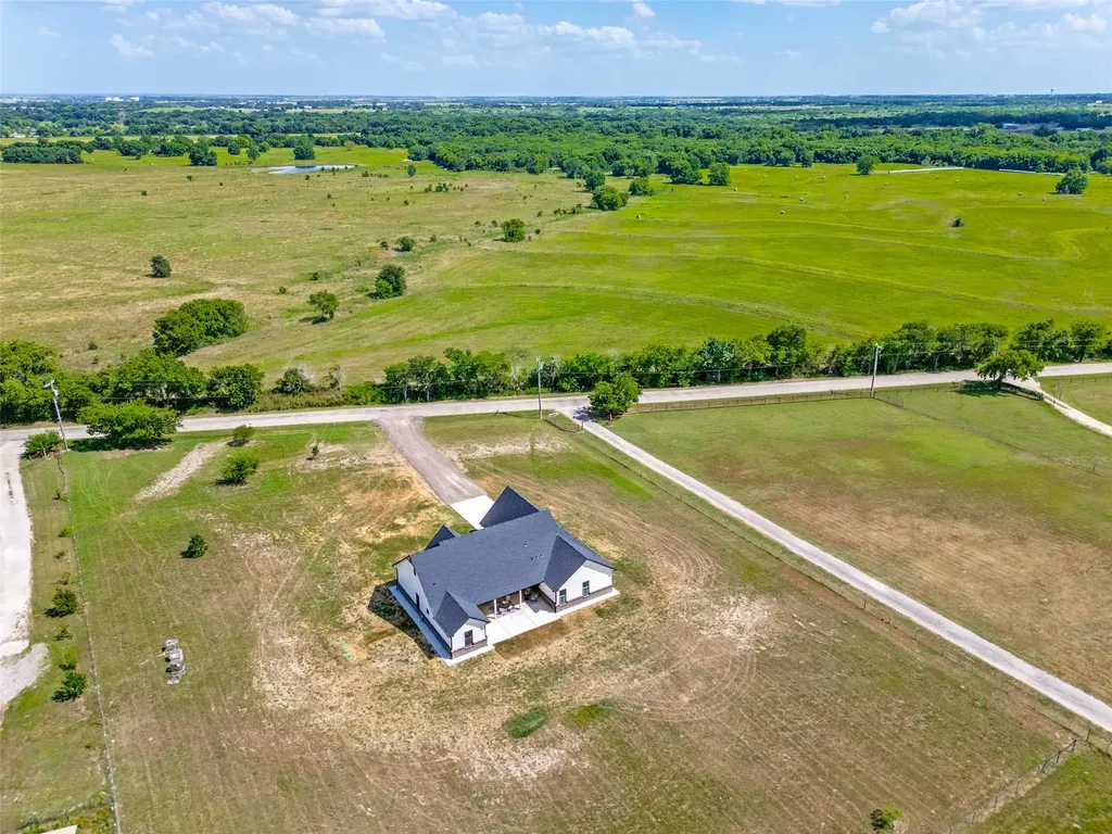 3150 Crisp Road Ennis TX 75119